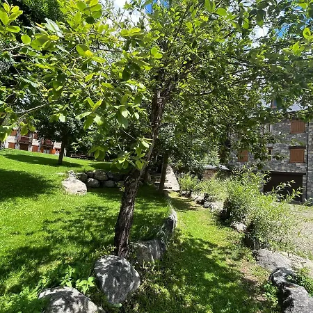 Duplex 80 M2 Con Vistas A La Montana Apartment